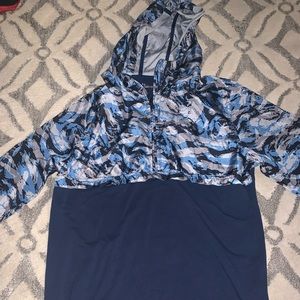 Under Armor Pull Over